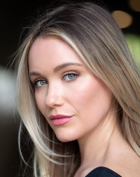 Katrina Bowden isactor