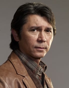 Lou Diamond Phillips isactor