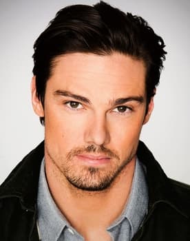 Jay Ryan isactor