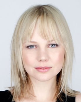 Adelaide Clemens isactor