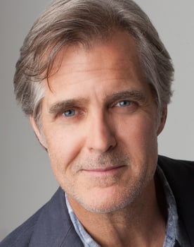 Henry Czerny isactor