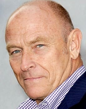 Corbin Bernsen isactor