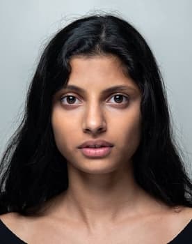 Priya Kansara isactor