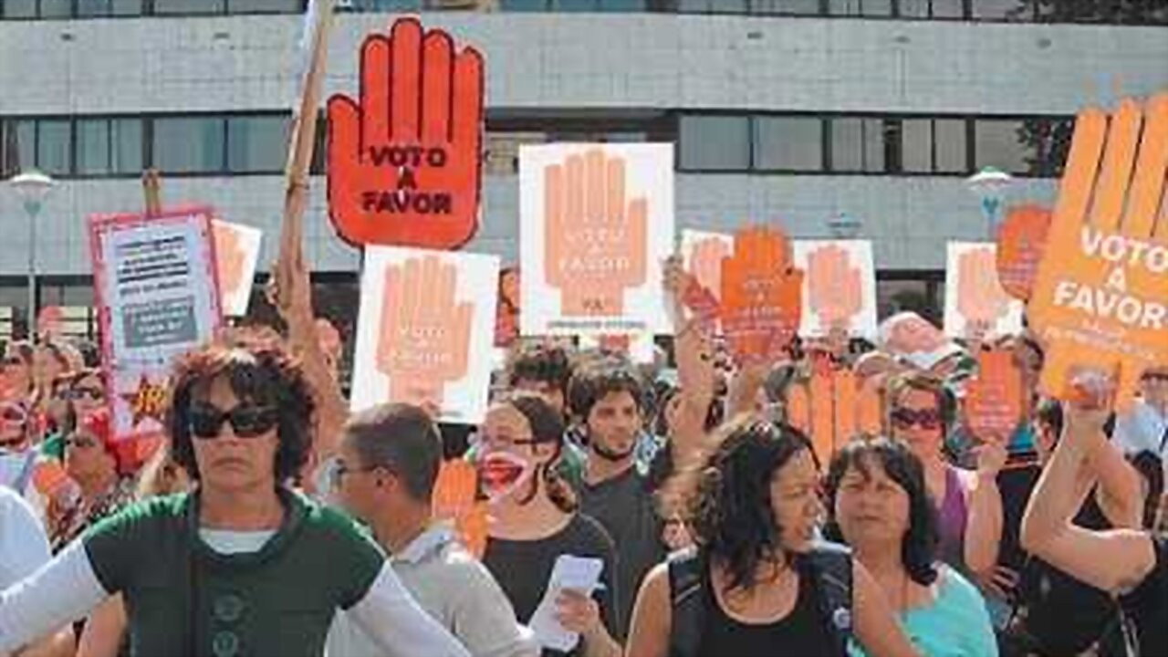 video-section-banner-image