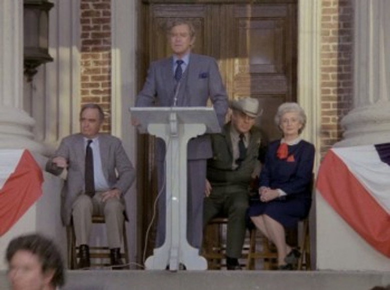 S01E16 - Uma Cidade Pequena, Porém Indecente