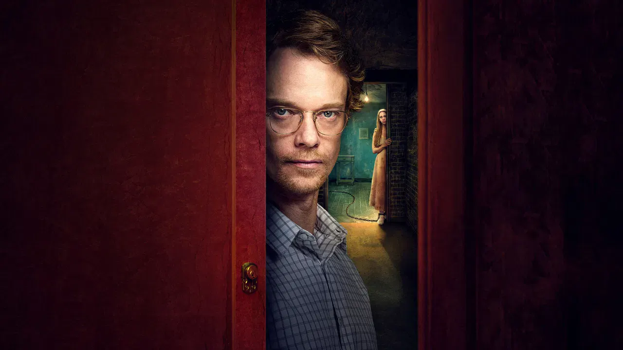 video-section-banner-image